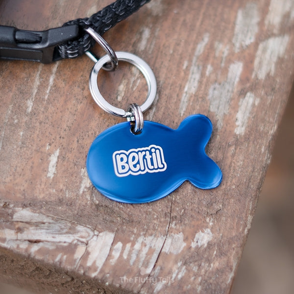 Fiskformad namnbricka