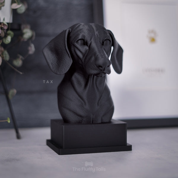 Svart 3D printad hundskulptur av hundrasen tax